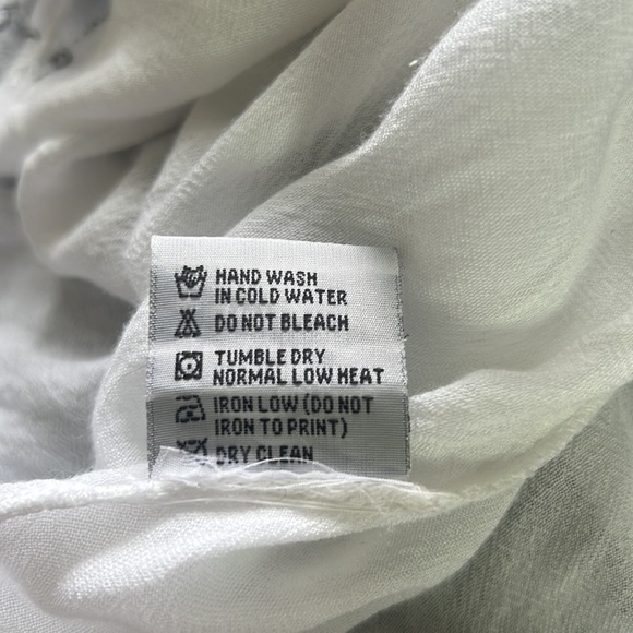 La Moda White/Black Long Sleeve Embroidered Fringed Hem Short Dress/Beach Cover - Picture 13 of 16